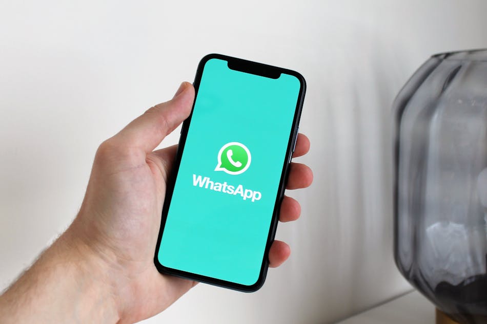 WhatsApp Durumuna Gizlice Nasıl Bakılır?